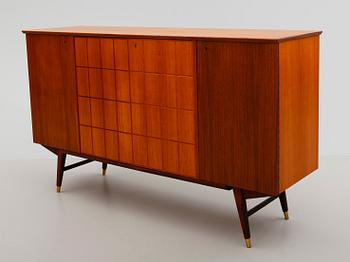 SIDEBOARD, 1960-tal.