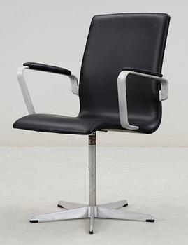 SNURRSTOL, "Oxford", Arne Jacobsen, Fritz Hansen.