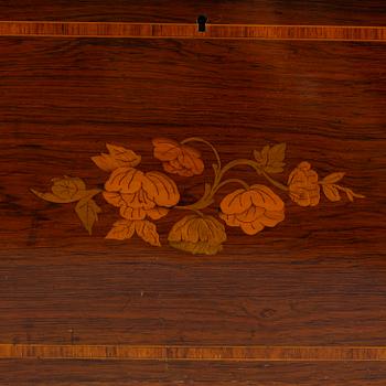 Music box, late 19th century.