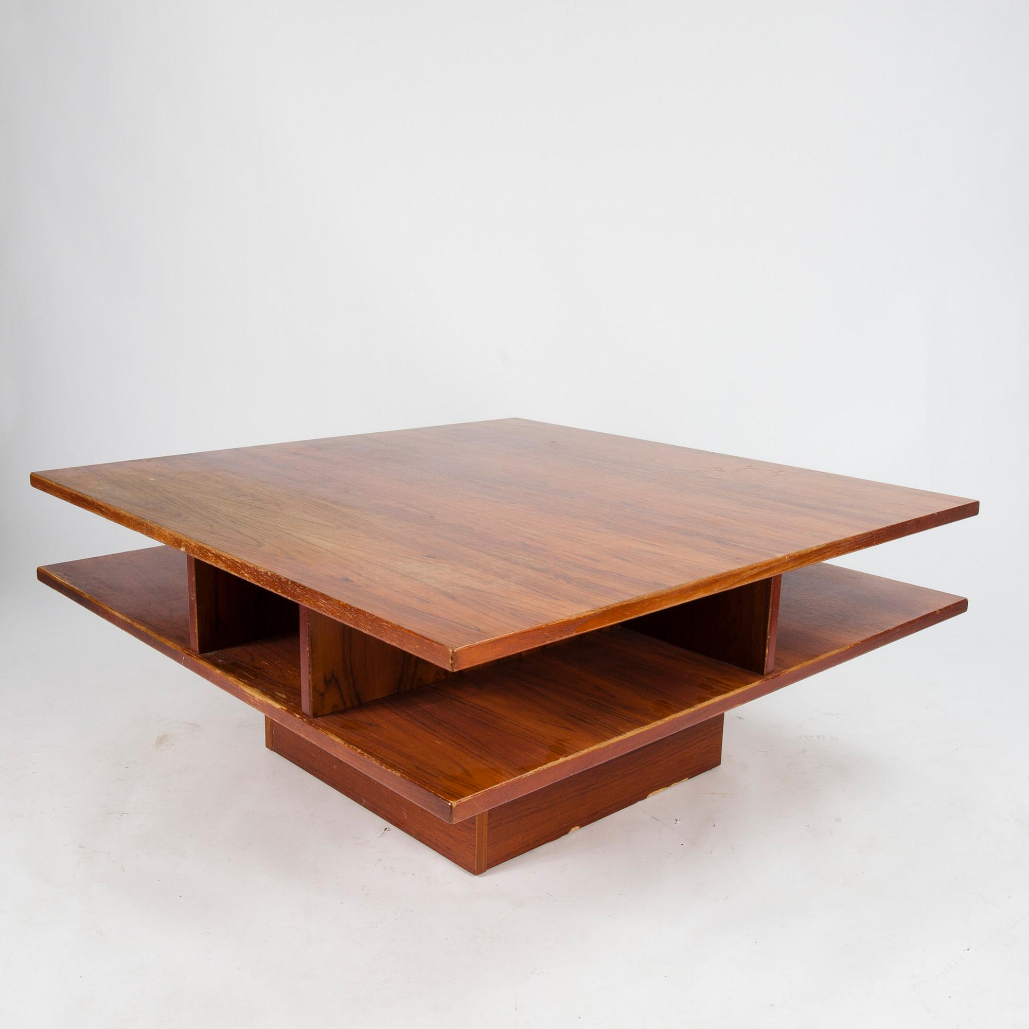 SOHVAPÖYTÄ, 1970-luku.