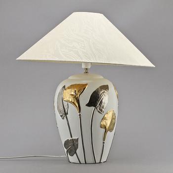 BORDSLAMPOR, ett par, porslin, Italien, 1900-tal.