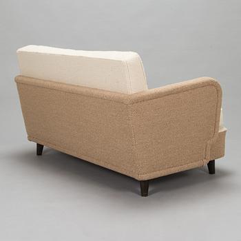 Birger Hahl, a 1941 sofa made to order.