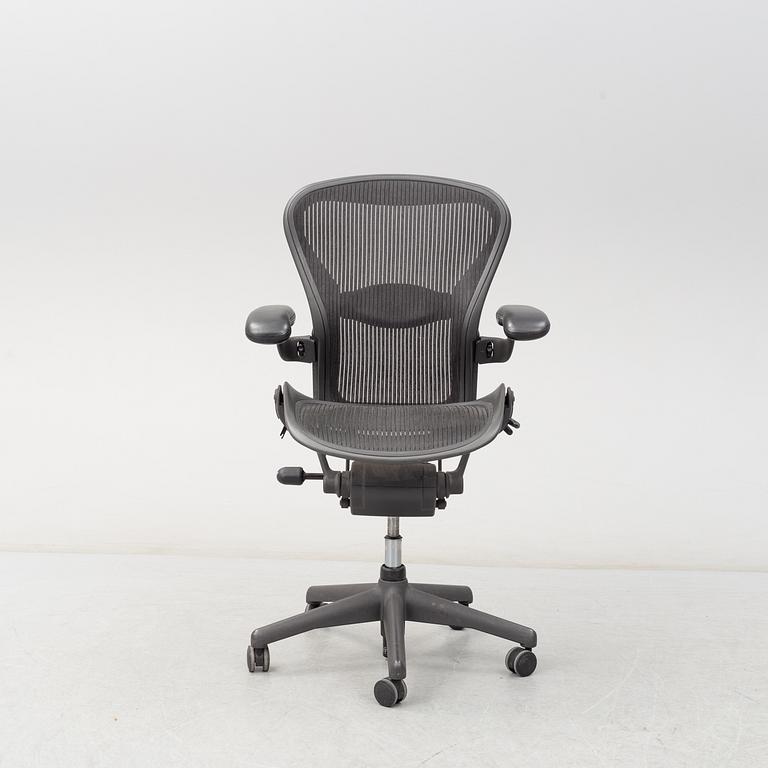 DON CHADWICK / BILL STUMPF, skrivbordsstol, "Aeron", Herman Miller, 1990/2000-tal.