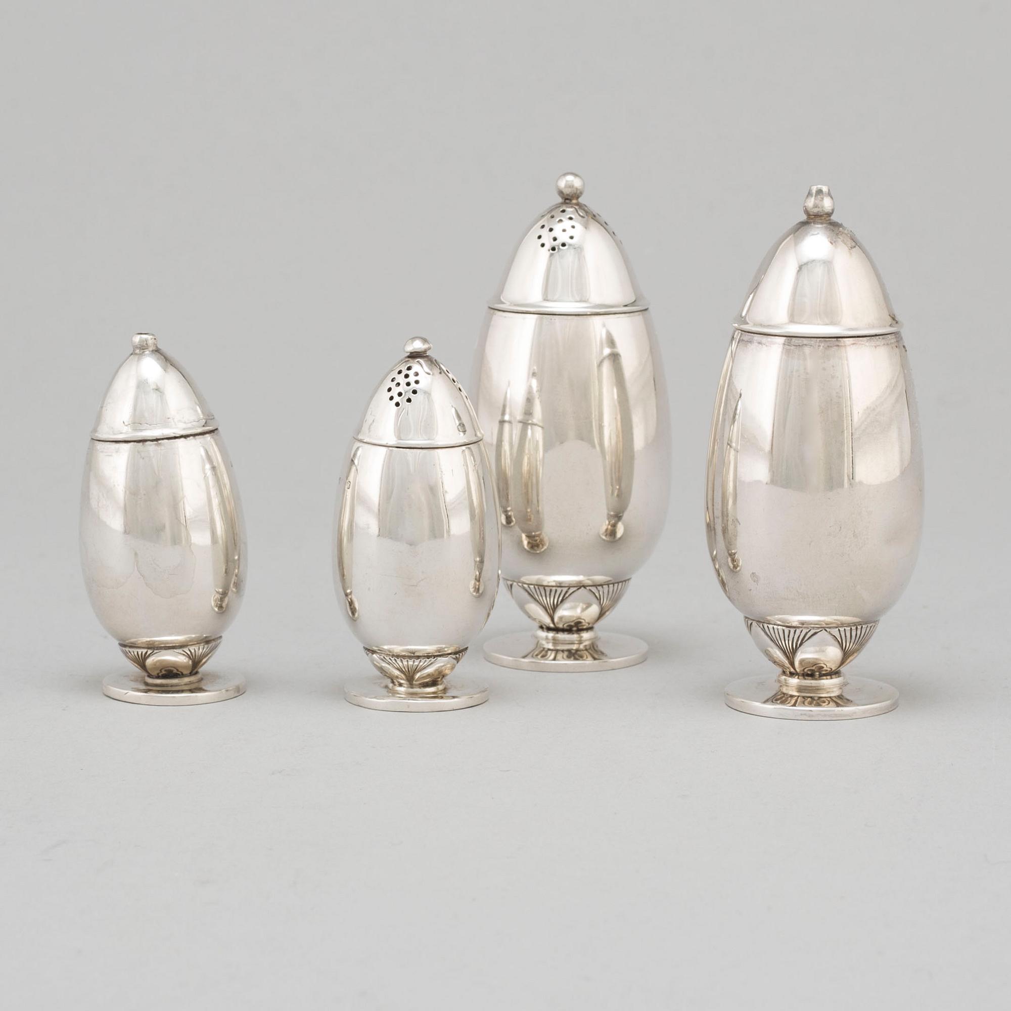 GUNDORPH ALBERTUS, ströare, 4 st, sterlingsilver, Georg Jensen, Danmark, olika stpl 1920-tal-1954.