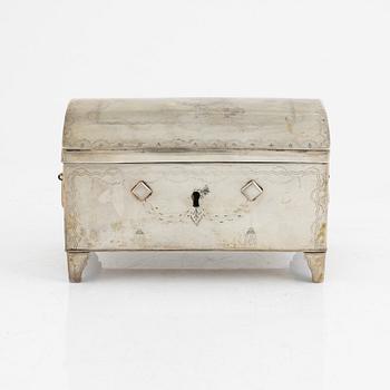 A silver chest/box, with import marks/tax marks from the Netherlands, possibly 19th century.