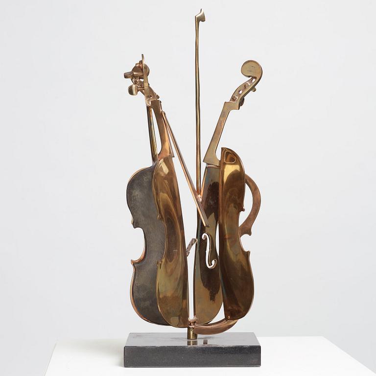 Fernandez Arman, Sliced violin, 1994.