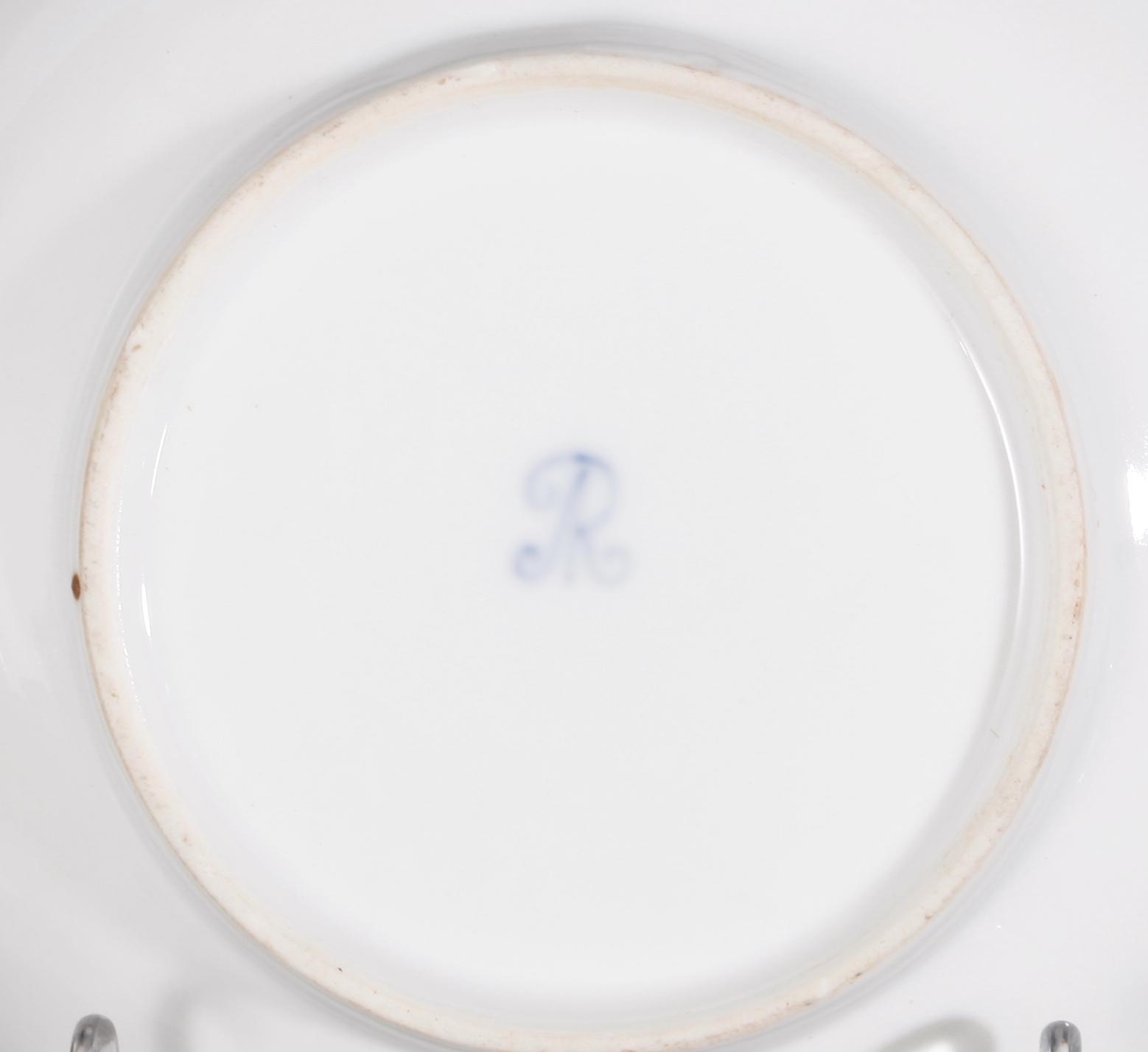 TETE-A-TETESERVIS, 6 delar, porslin, rokokostil, Berlin. 1800/1900-tal.