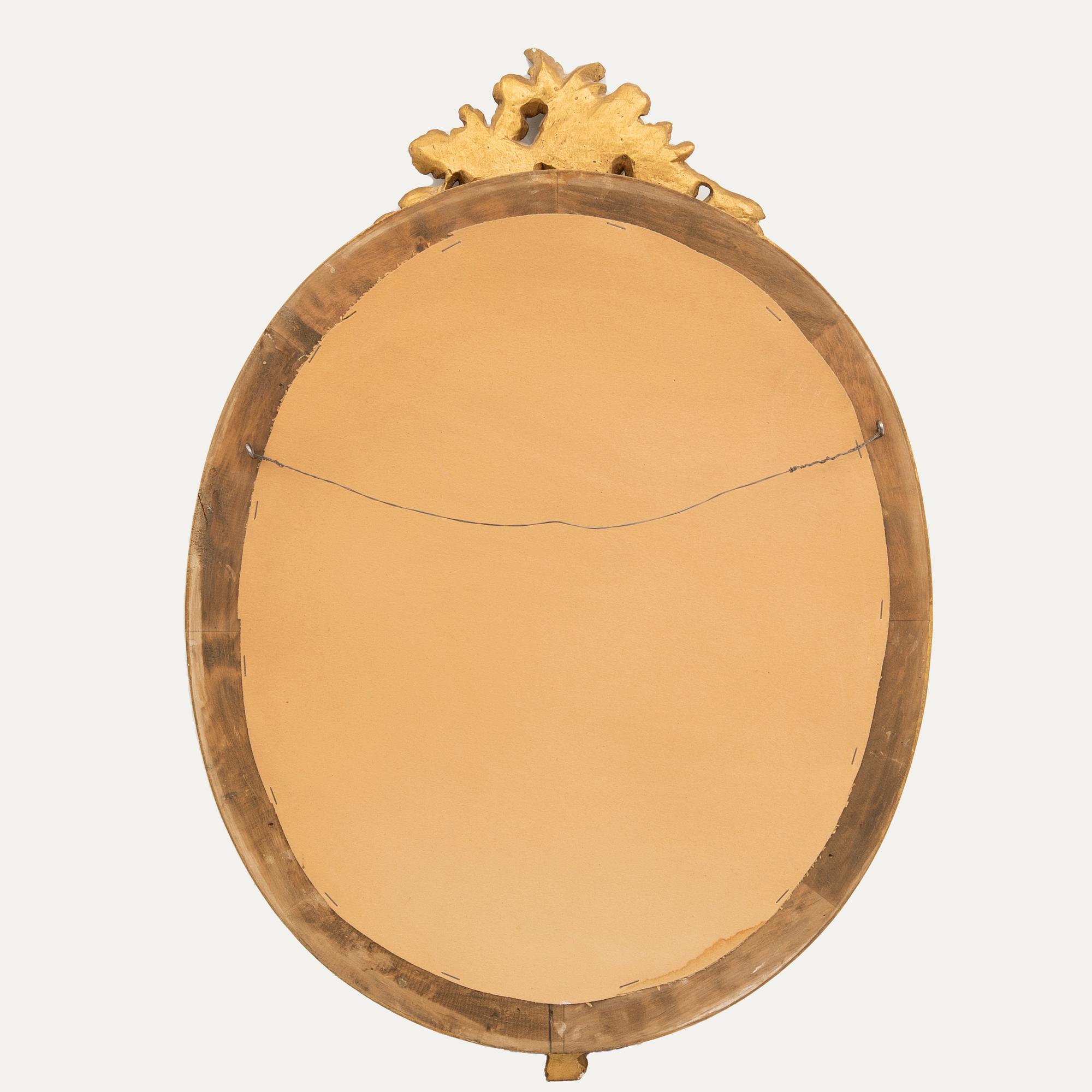 Mirror, Gustavian style, first half of the 20th century.