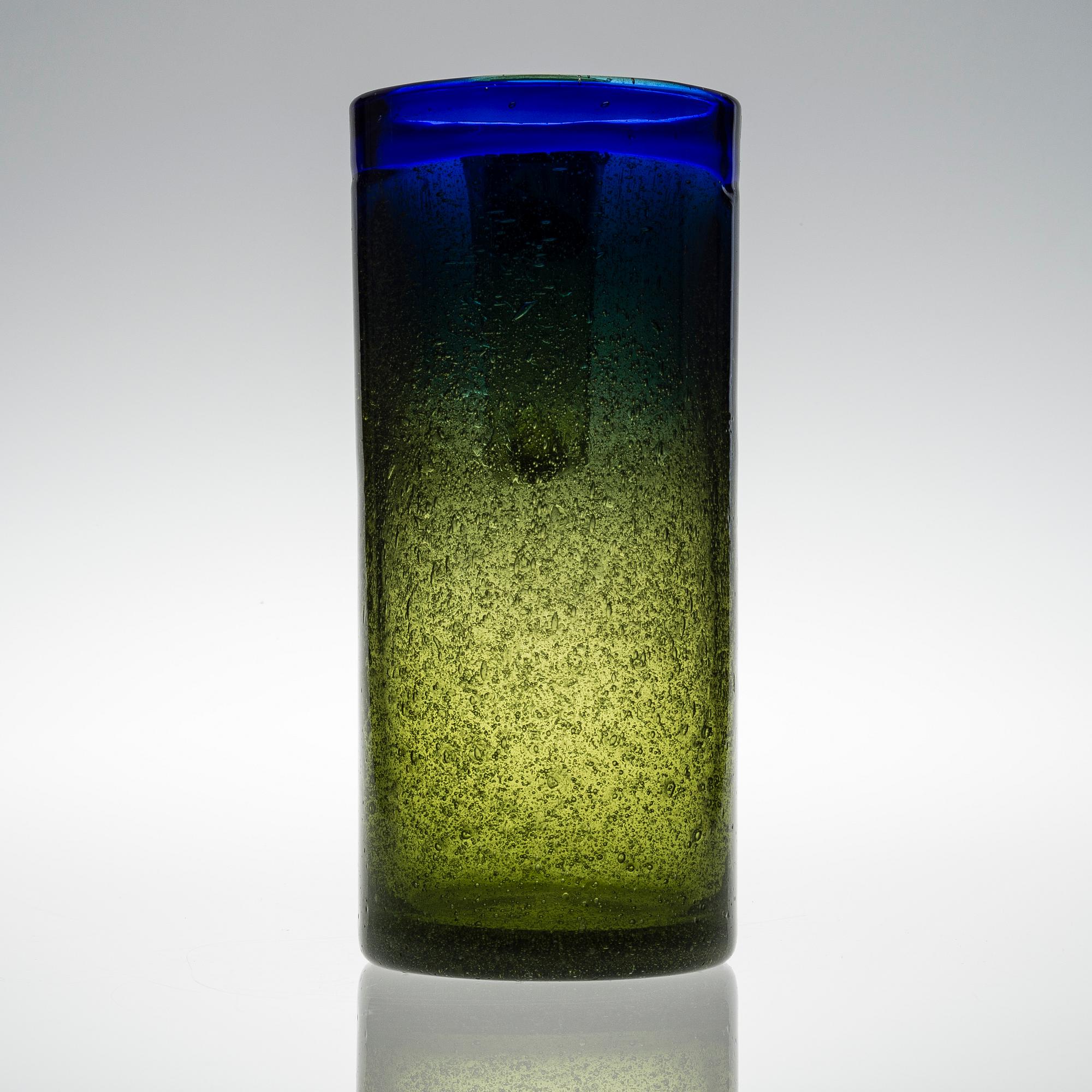 OIVA TOIKKA, A VASE. "Piennar", signed Oiva Toikka Nuutajärvi Notsjö.