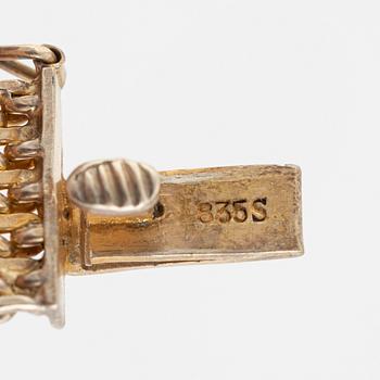 Collier med 22 miniatyrpåskägg, varav ett Carl Fabergé, guld, silver, emalj mm.