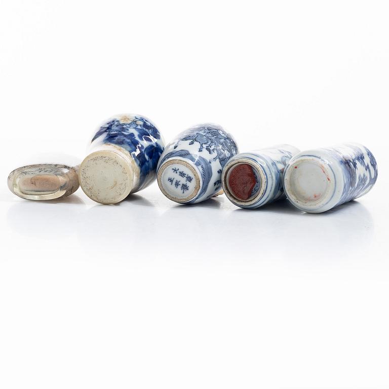 A group lot of Chinese porcelain, Qing dynasty 18/20th century.