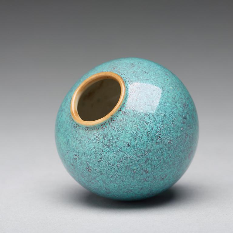 A 'Robins Egg' glazed brush washer, Qing dynasty (1644-1912).