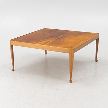 Josef Frank, a 'Diplomat' coffee table, model 2073, Firma Svenskt Tenn, prior to 1985.