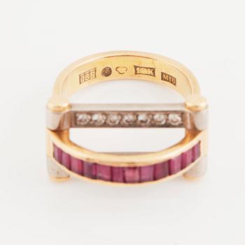 Glenn Roll an 18K gold ring set with rubies and brilliant cut diamonds, Stockholm 1986.