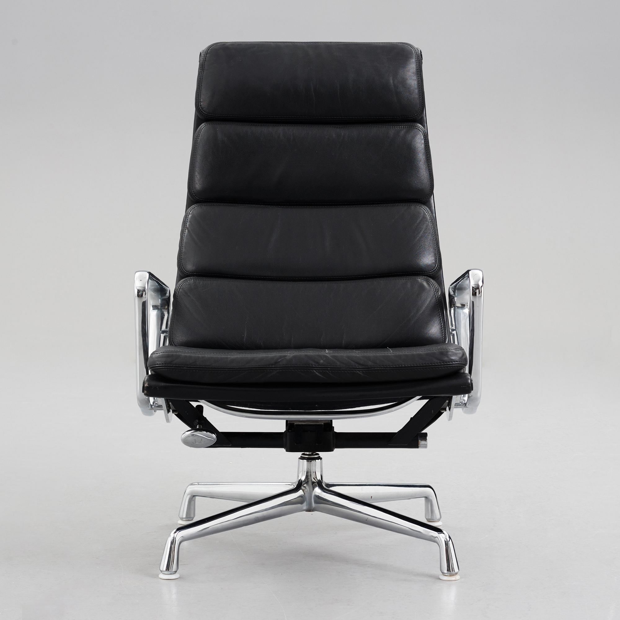 Charles & Ray Eames, an easy chair, "EA-215" for Vitra.