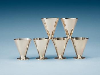 A set of six Wiwen Nilsson sterling cocktail glasses, Lund 1945-65.