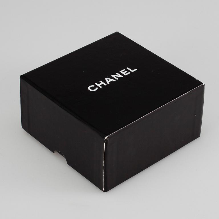 PLÅNBOK, Chanel.