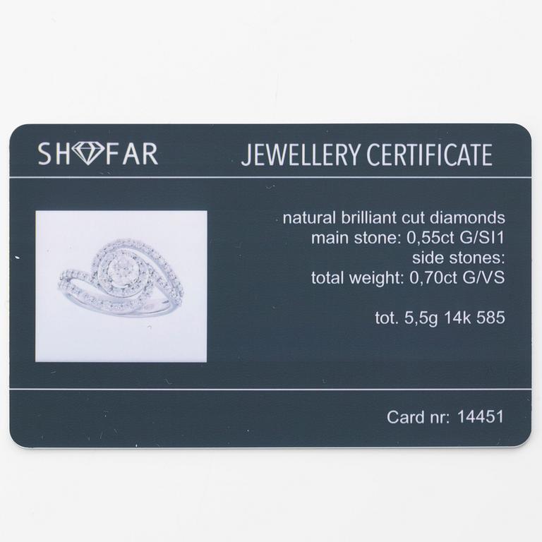Ring 14K white gold set with round brilliant-cut diamonds.