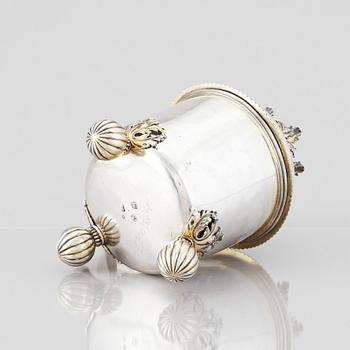 A Danish Baroque parcel-gilt silver tankard, Copenhagen 1689.