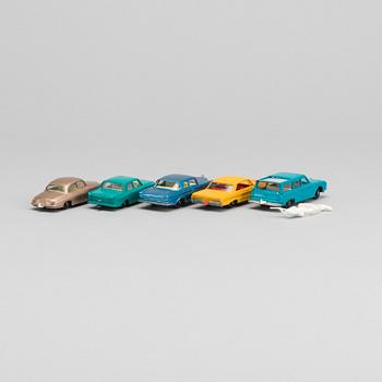 LESNEY MATCHBOX SERIES FIVE CARS.