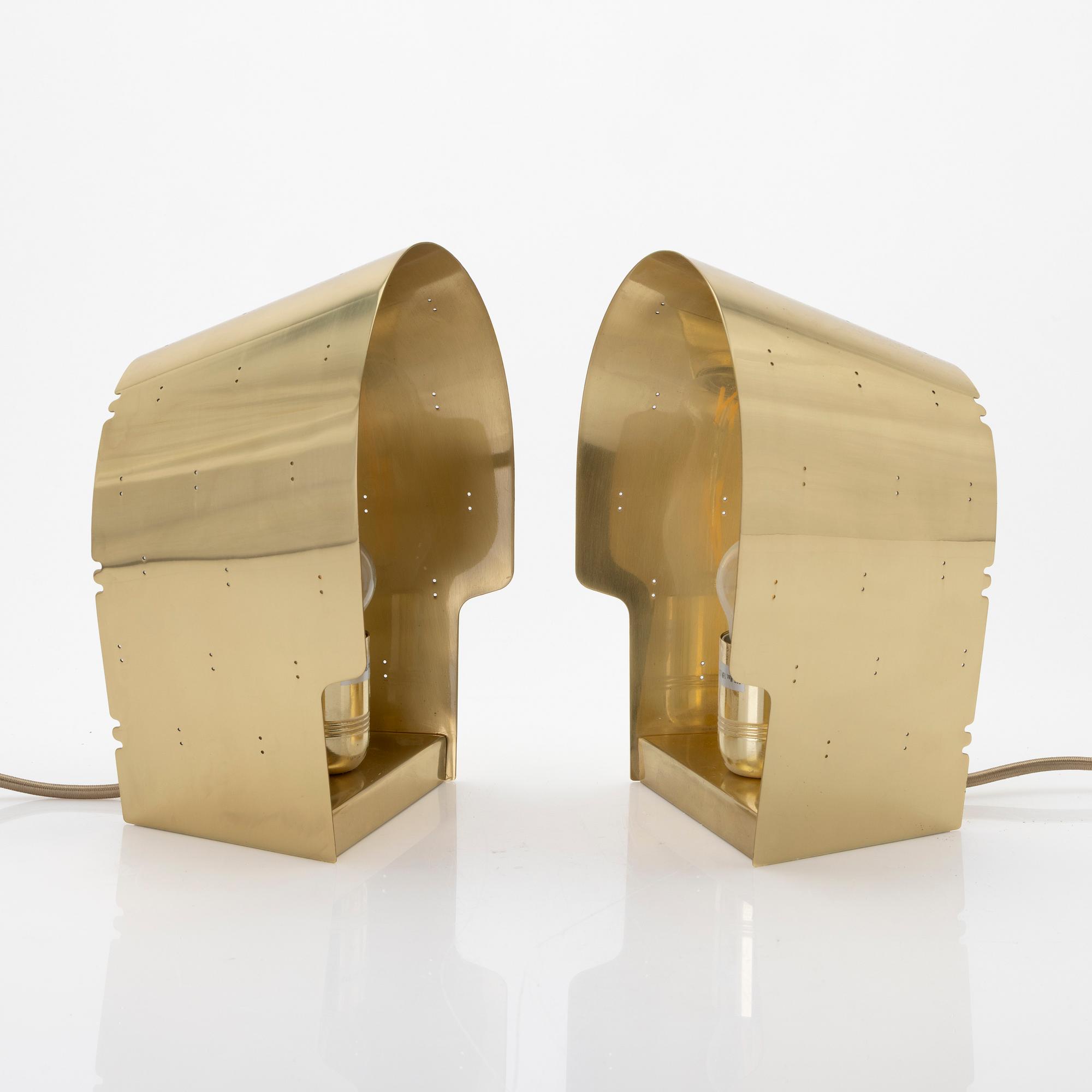 Paavo Tynell, Wall lights, a pair, model "9464", Gubi, 2000s.