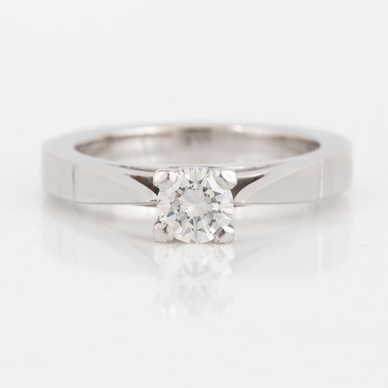 A brilliant-cut diamond ring.