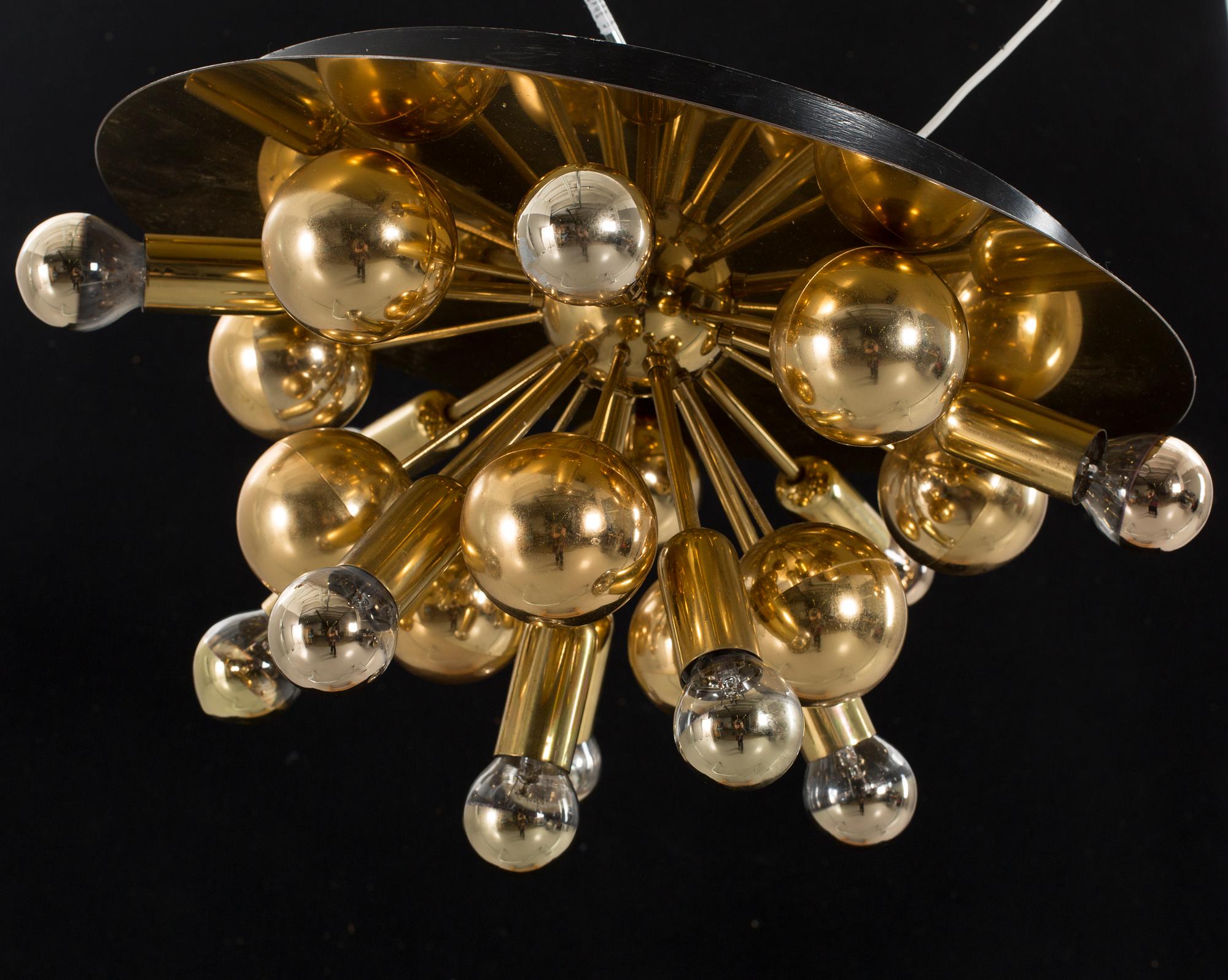 TAK-/VÄGGLAMPA, Sputnik-modell. Okänd designer för Cosack,Tyskland, 1970-tal.
