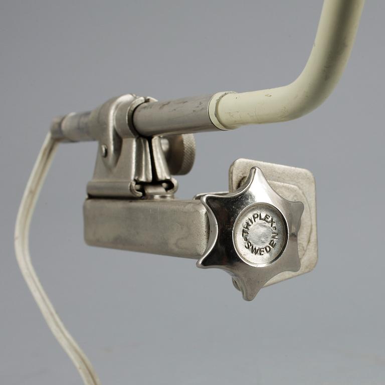 BORDSLAMPA, Triplex lillpendel, Johan Petter Johansson, 1900-talets första hälft.