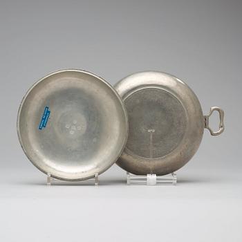 A pewter tureen with cover by S Weigang 1795.