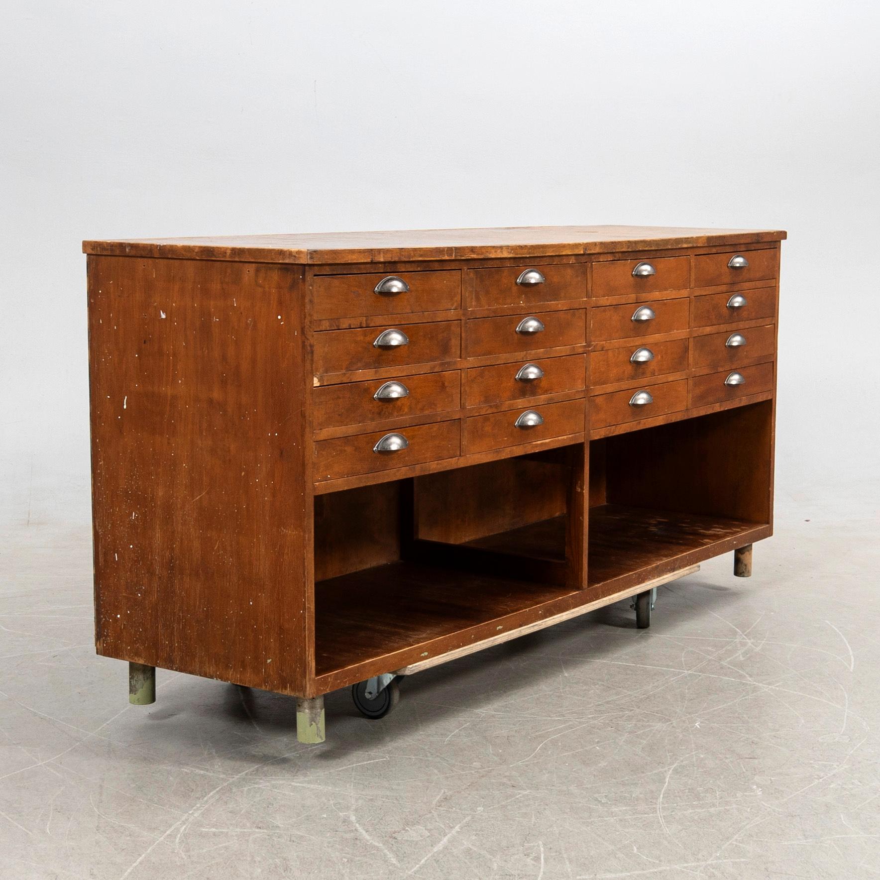 Desk with drawers, 20th century.