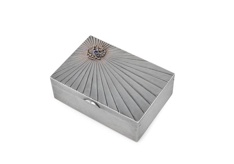 A CIGARRETTE CASE, 84 silver, sapphire, rose cut diamonds, Gratchev Moscow 1908 - 17.