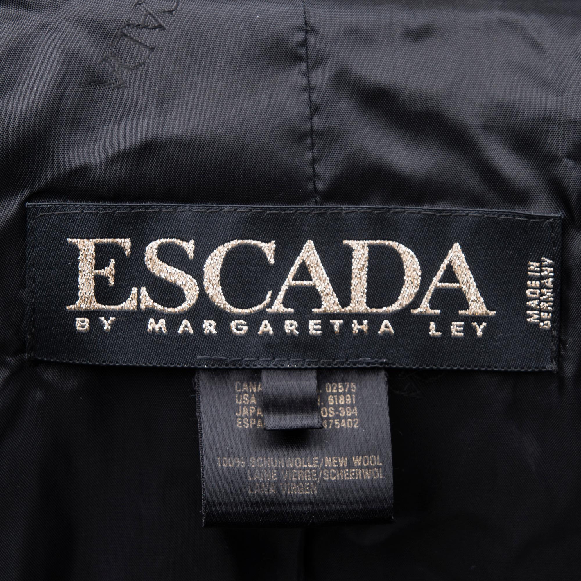 KAVAJ, Escada, storlek 42.