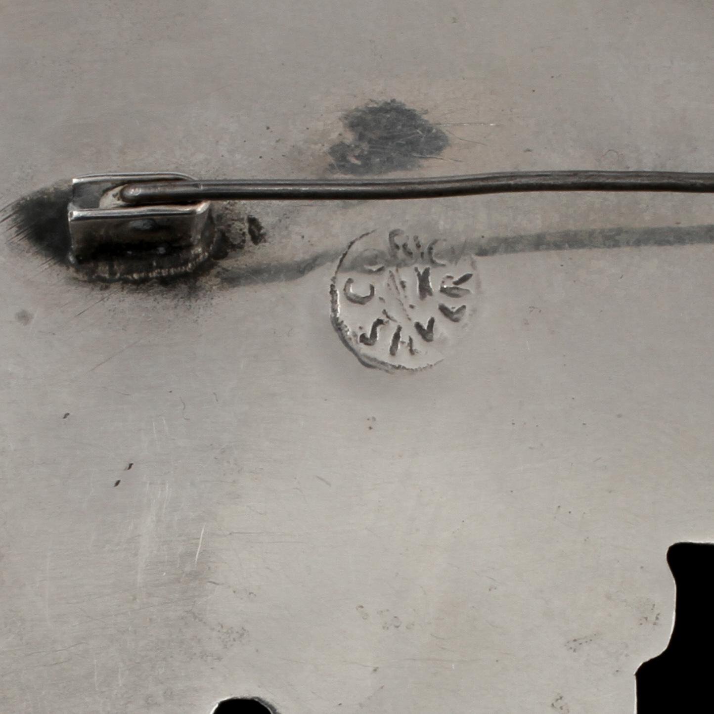 BROSCH, silver, utländsk stämpel. Vikt 25 g.