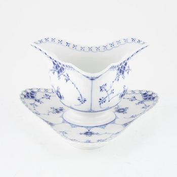 39 porcelain pieces of a 'Musselmalet' service, Royal Copenhagen, Denmark.