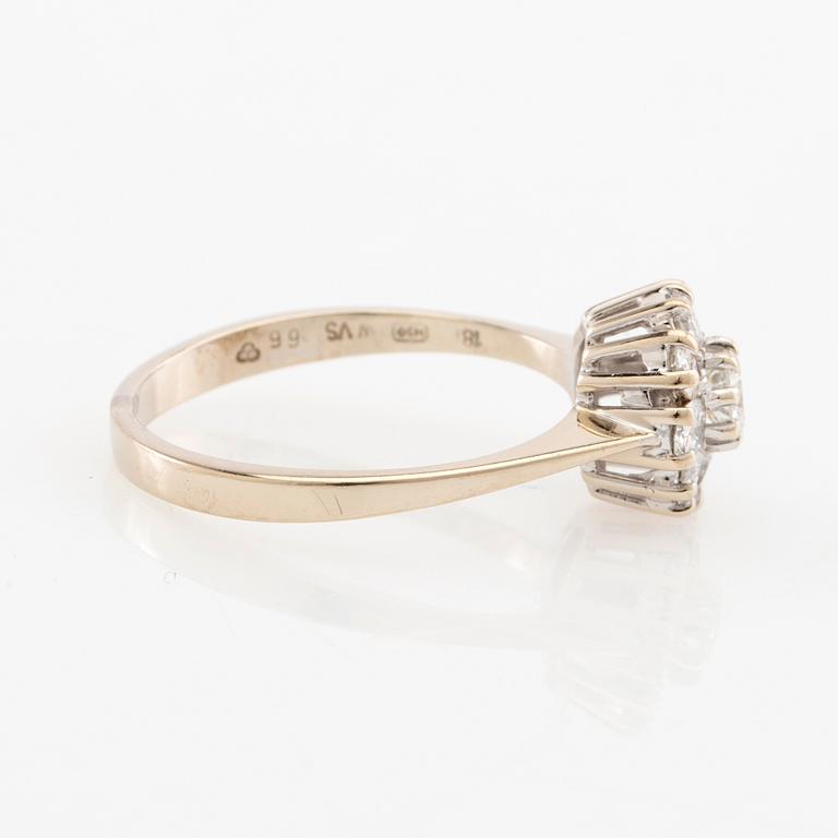 Ring Carmosé 18K white gold with round brilliant-cut diamonds.