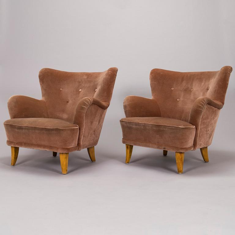 Ilmari Lappalainen, a pair of 1950's 'Laila' armchairs for Asko, Finland.