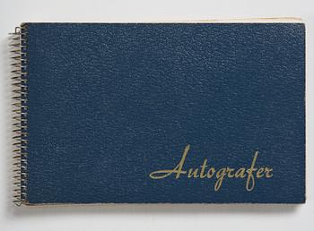 Lotte Laserstein, 10 små skissblock med teckningar.