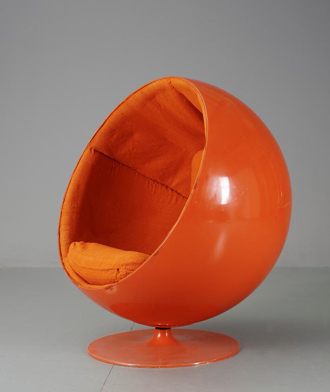 EERO ARNIO, fåtölj, "Åskbollen", för Asko, Finland sannolikt 1960-70-tal.
