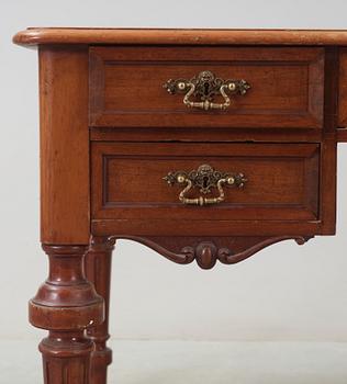 SKRIVBORD, nyrenässans, 1800-talets slut.