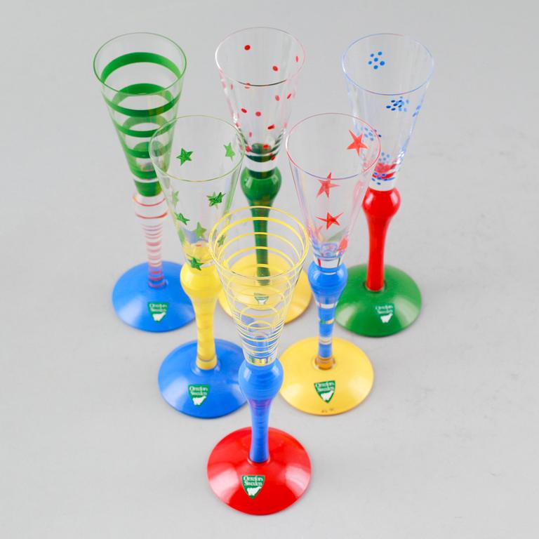 SNAPSGLAS, 6 st, "Clown", Anne Nilsson, Orrefors, 1900-talets slut.