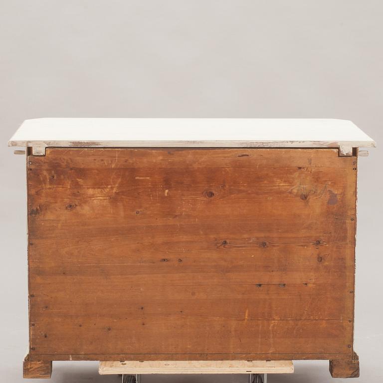 SKÄNK, Gustaviansk stil. 1800-tal.