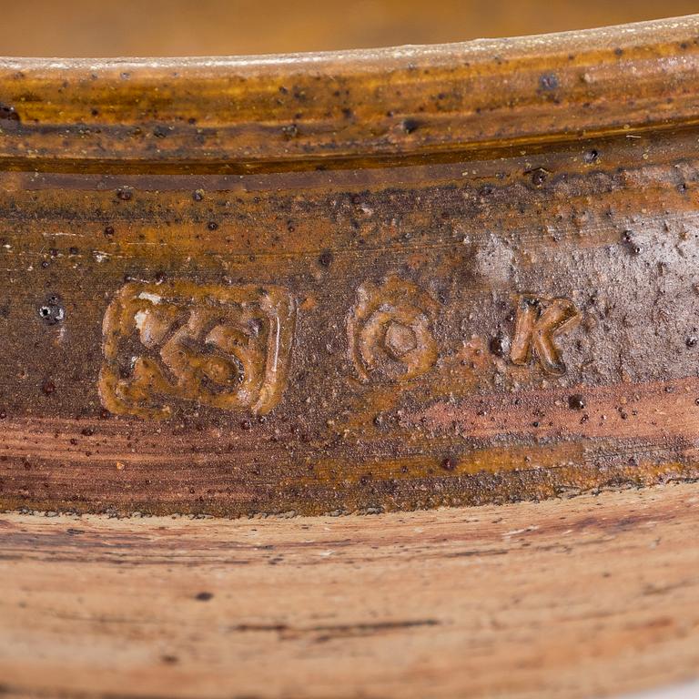 Kyllikki Salmenhaara, a stoneware bowl signed KS.