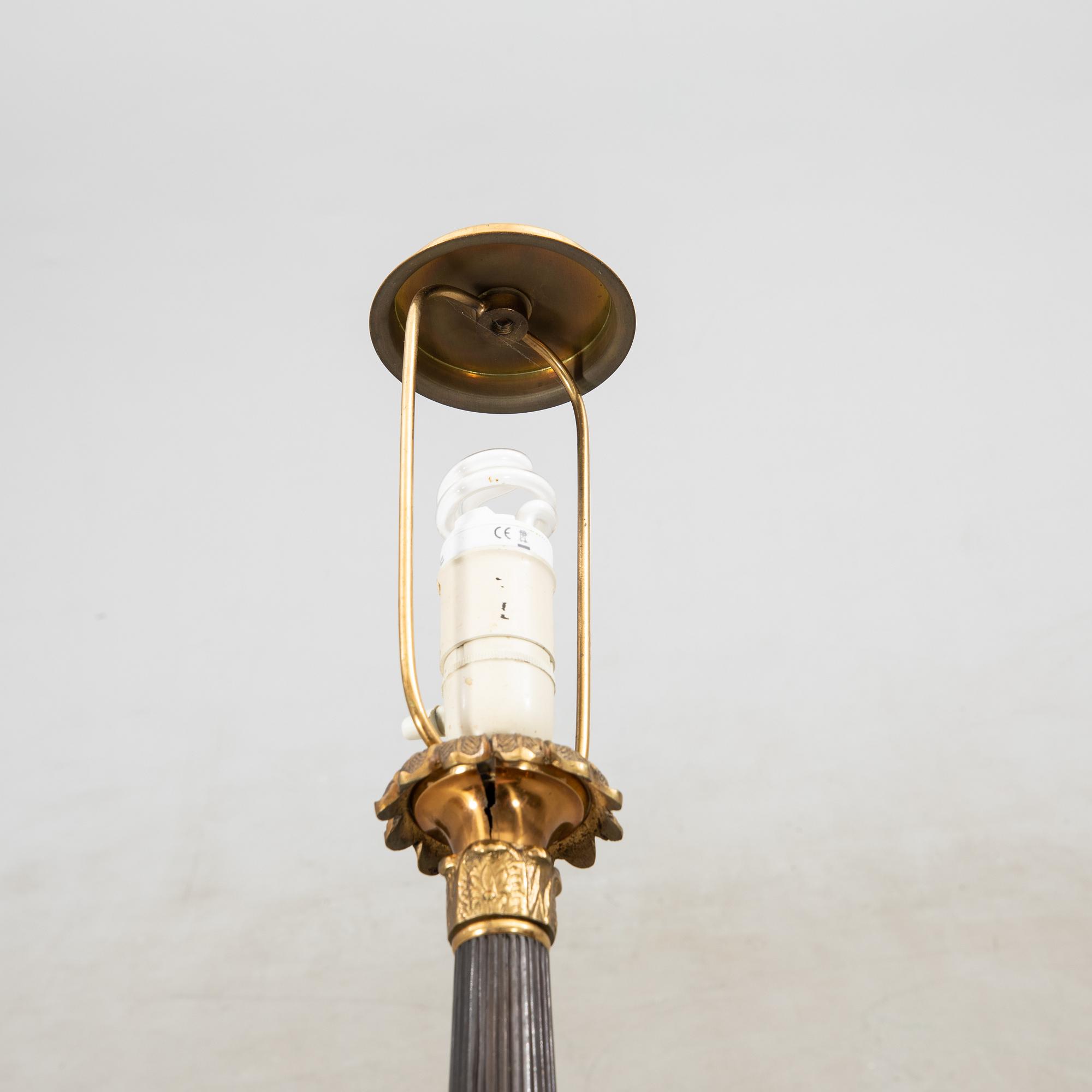 Table lamp in the Empire style, modern production.