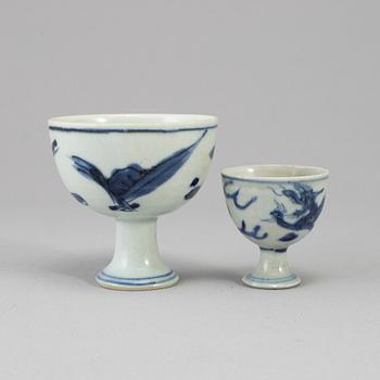 Two blue and white cups, Ming dynasty (1368-1644).