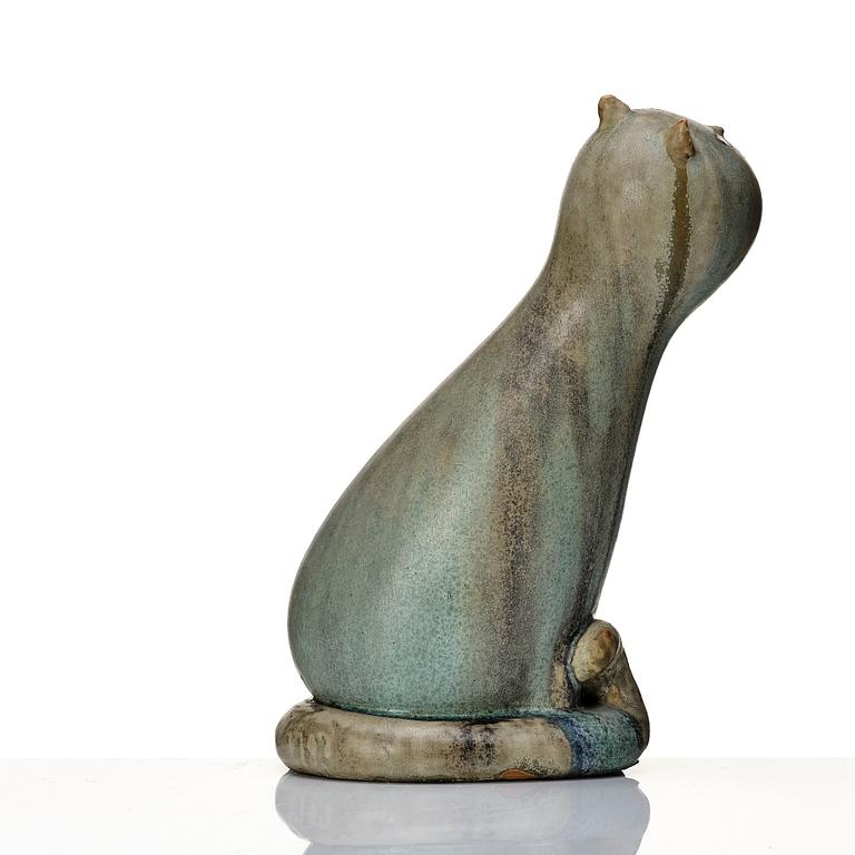 Michael Schilkin, a stoneware sculpture of a cat, Arabia, Finland 1940-50s.