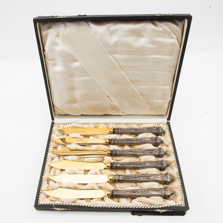 Fish cutlery silver 18 dlr, around the year 1900.