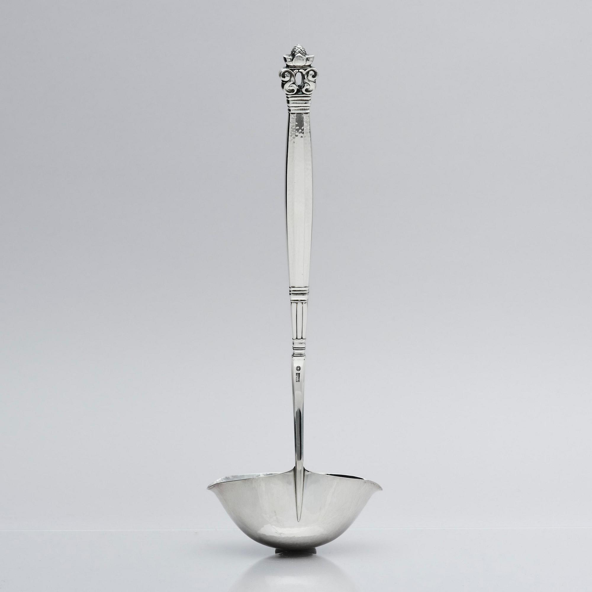 Georg Jensen, soppslev, "Konge/Acorn", sterling silver, design Johan Rohde, Köpenhamn 1919-1927.