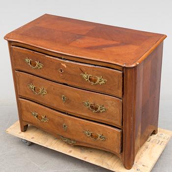 A mid 18th century chest of drawers.