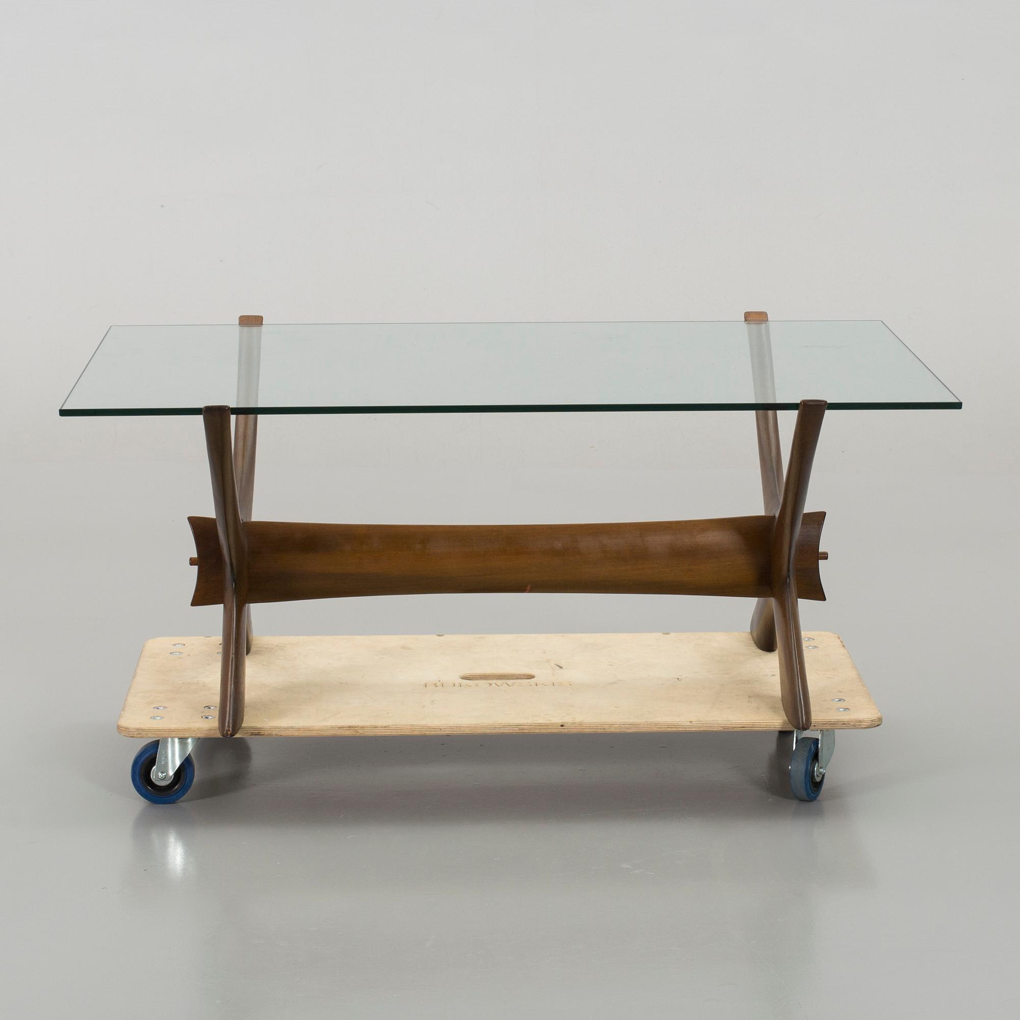 FREDRIK SCHRIEVER-ABELN, soffbord, Örebro, 1960/1970-tal.