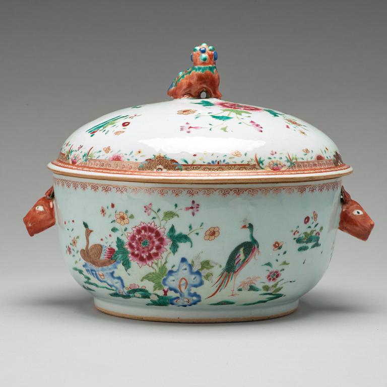 A famille rose tureen with cover, Qing dynasty, Qianlong (1736-95).